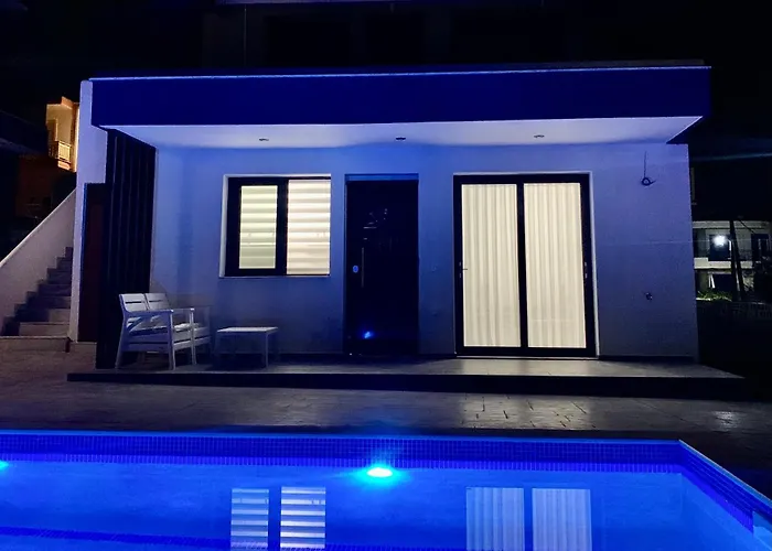 Platinum Apartment With Pool